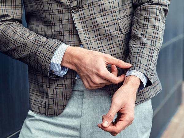 چگونه میتوانیم آستین کت مردانه را کوتاه کنیم ؟